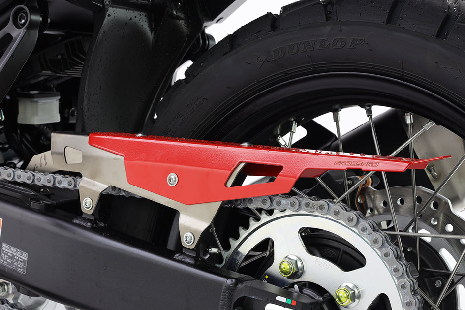 Crosspro Chain Guard, Red – Honda CRF1100L Africa Twin / Adventure Sport 2020–2026 / Honda XL750 Transalp 2023–2026
