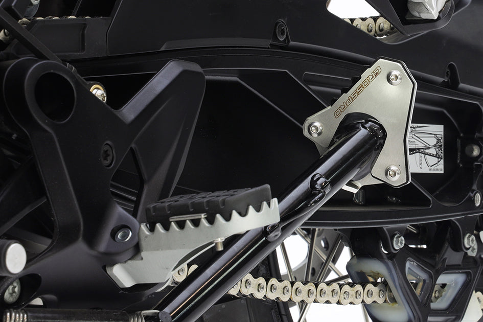 Crosspro Side Stand Base Extension, Textured Black – KTM 790 Adventure 2022 / KTM 790 Adventure R 2023–2024