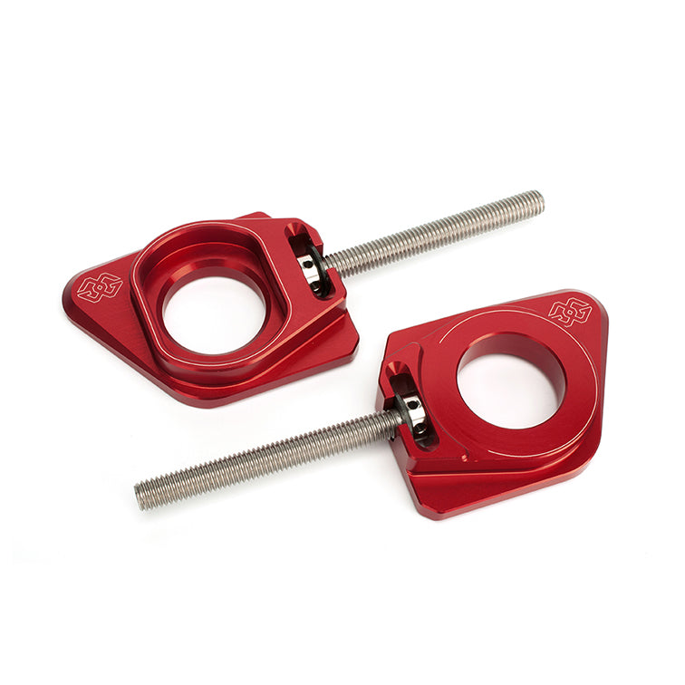 Gilles AXB Chain Adjusters - Red (Other Colours Available) – Yamaha YZF-R1 / M 2015–2026