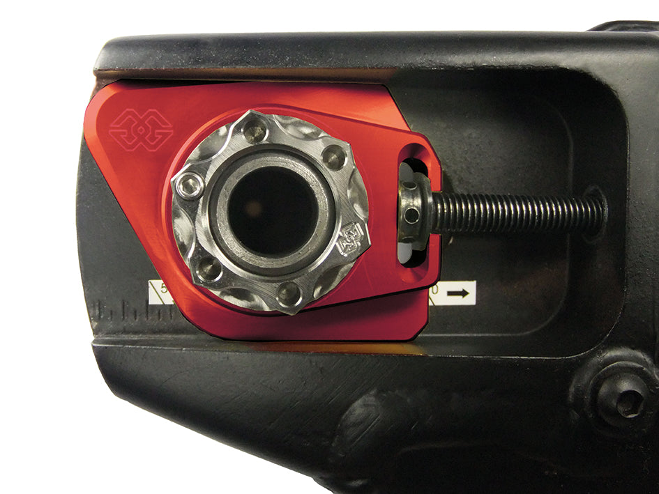 Gilles AXB Chain Adjusters - Red (Other Colours Available) – Honda CBR1000RR Fireblade 2017–2026