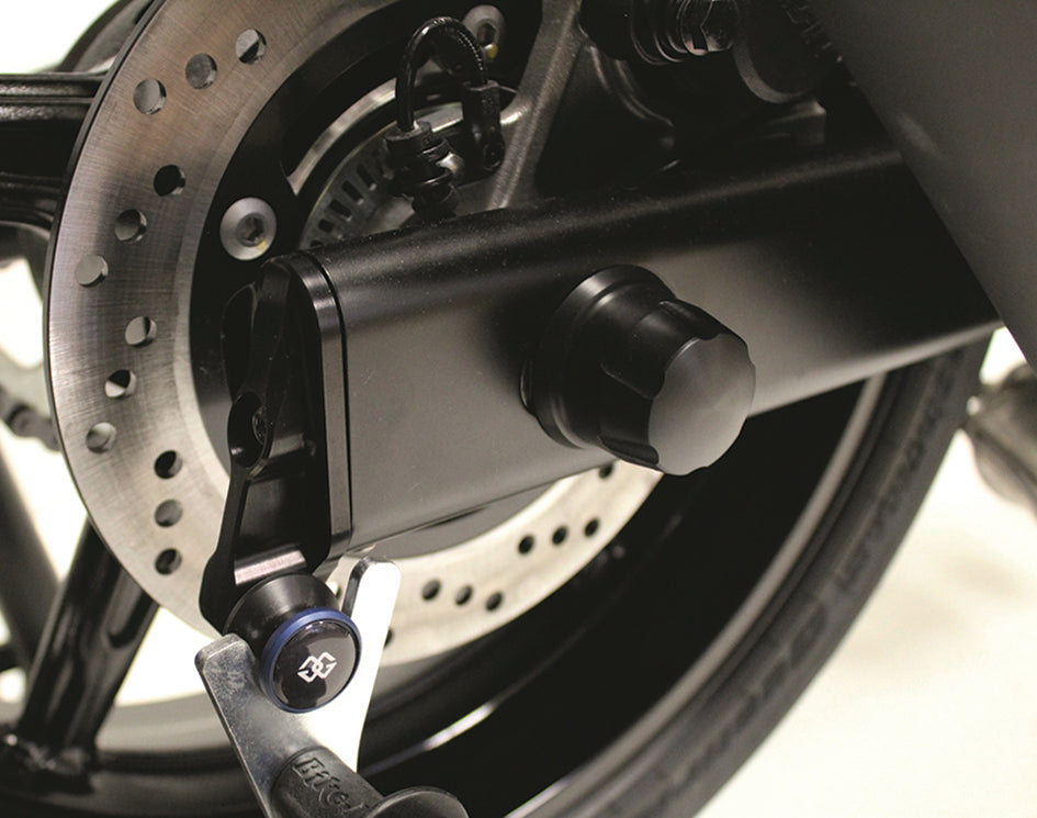 Gilles GTA Axle Protector - Rear – Suzuki SV650 2016–2025 / Suzuki SV650X 2018–2025