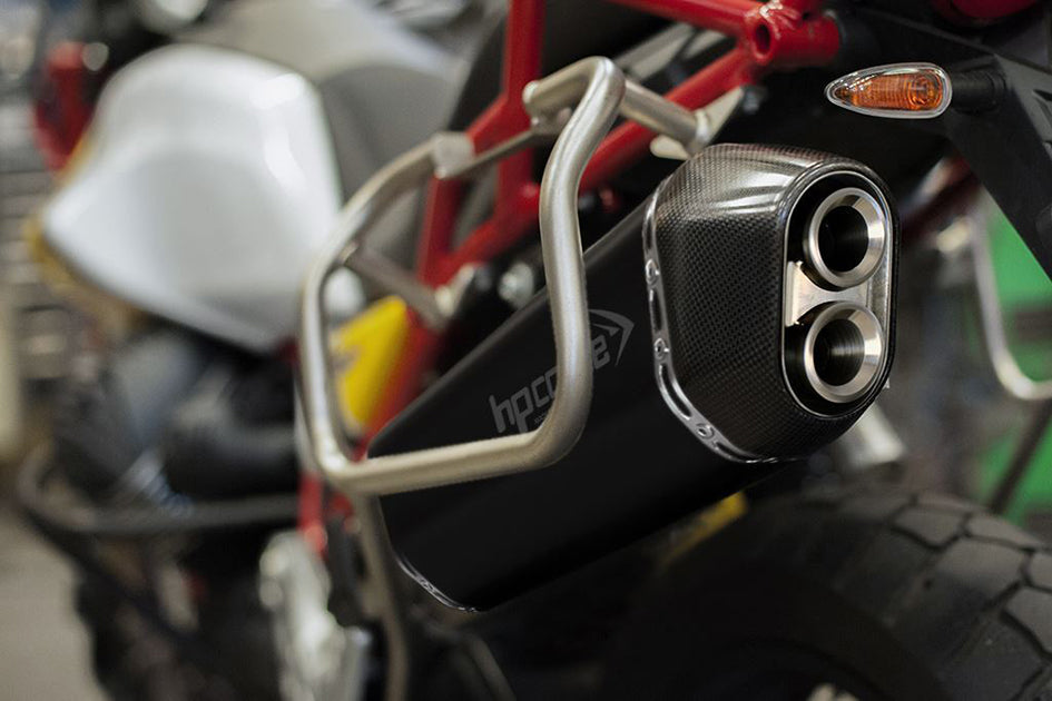 HP Corse SPS Carbon Black Coated Stainless Steel Slip-On Kit (Road Legal) – Moto Guzzi V85 TT / Strada / Travel (850cc) 2019–2024