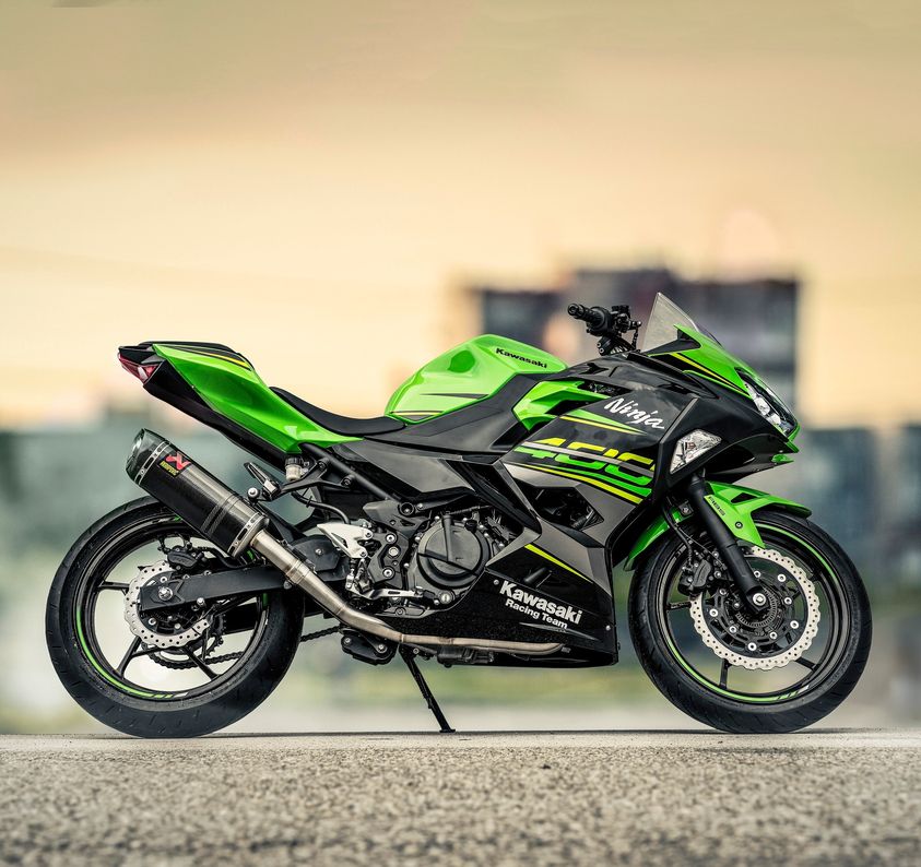 Akrapovic Full System (Carbon Silencer & Stainless Headers) - Race Removable Baffle – Kawasaki Ninja 400 2018–2023