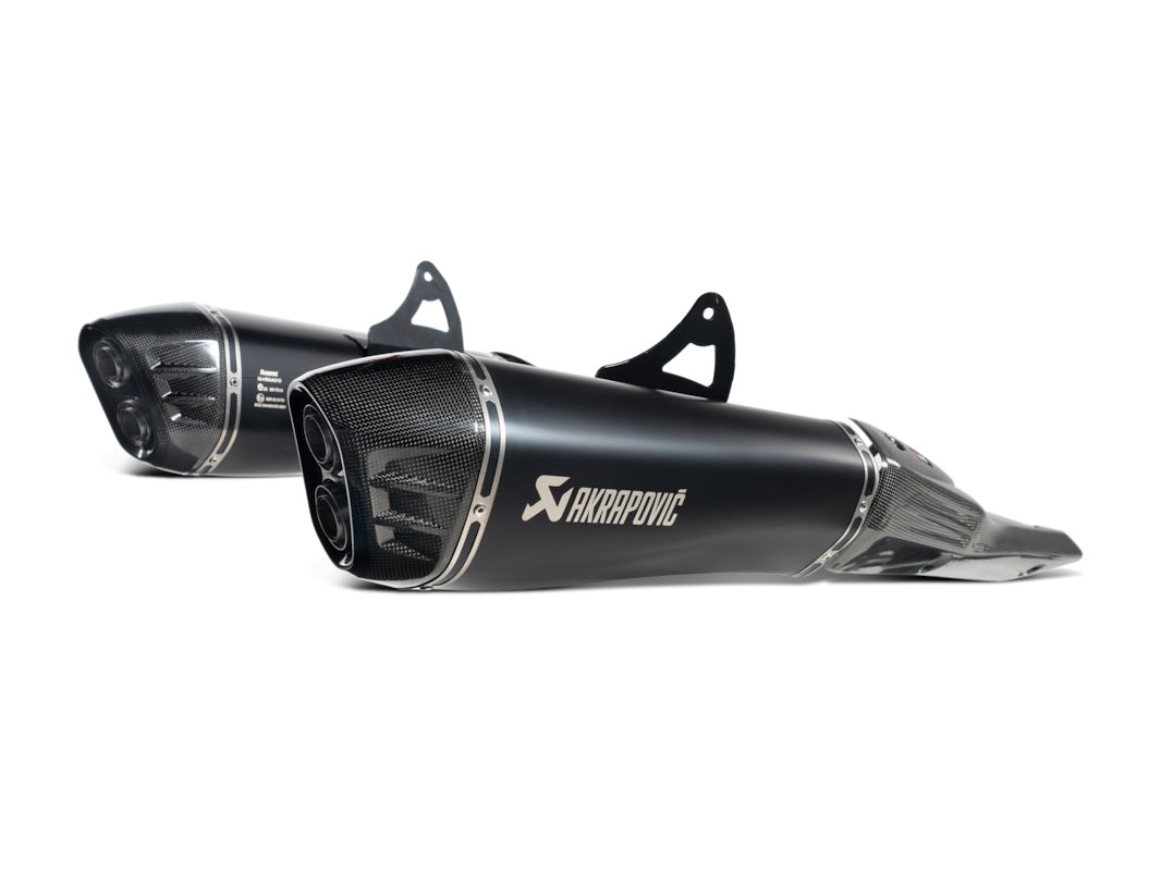 Akrapovic Titanium Silencer Slip-on Kit - Twin Black - Road Legal – Suzuki GSX1300R Hayabusa 2021–2026